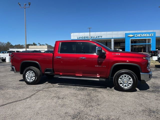 Used 2025 Chevrolet Silverado 2500 LTZ w/ LTZ Convenience Package image 2