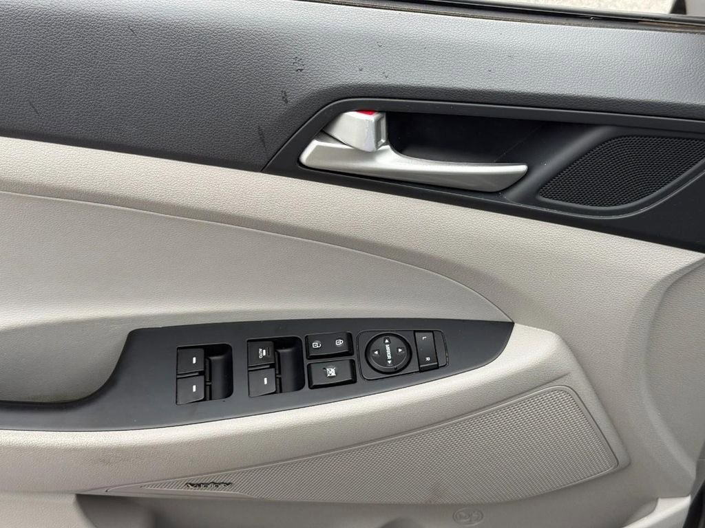 Used 2020 Hyundai Tucson Sport w/ Cargo Package FWD image 16