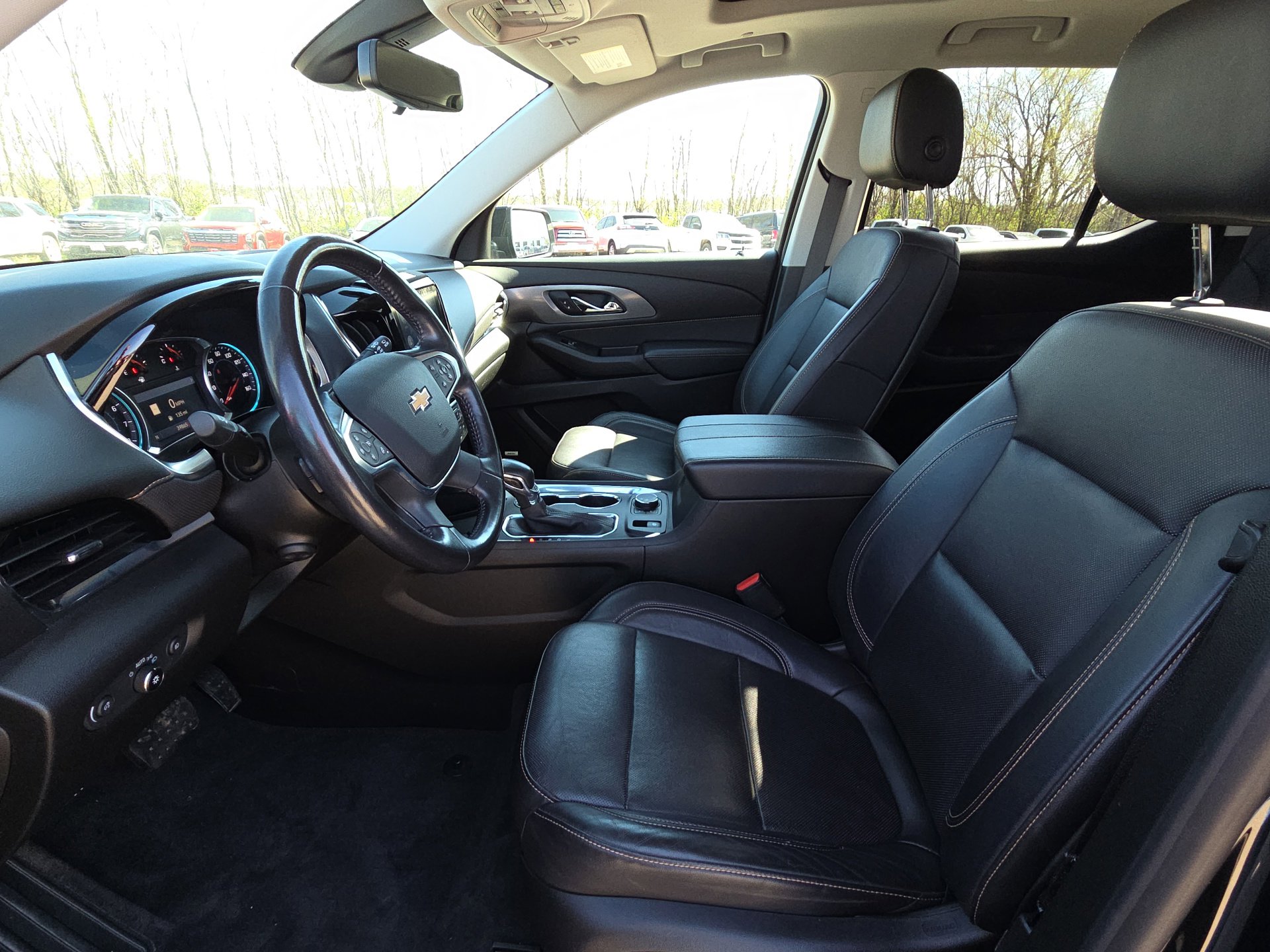 Used 2021 Chevrolet Traverse Premier w/ Redline Edition image 15