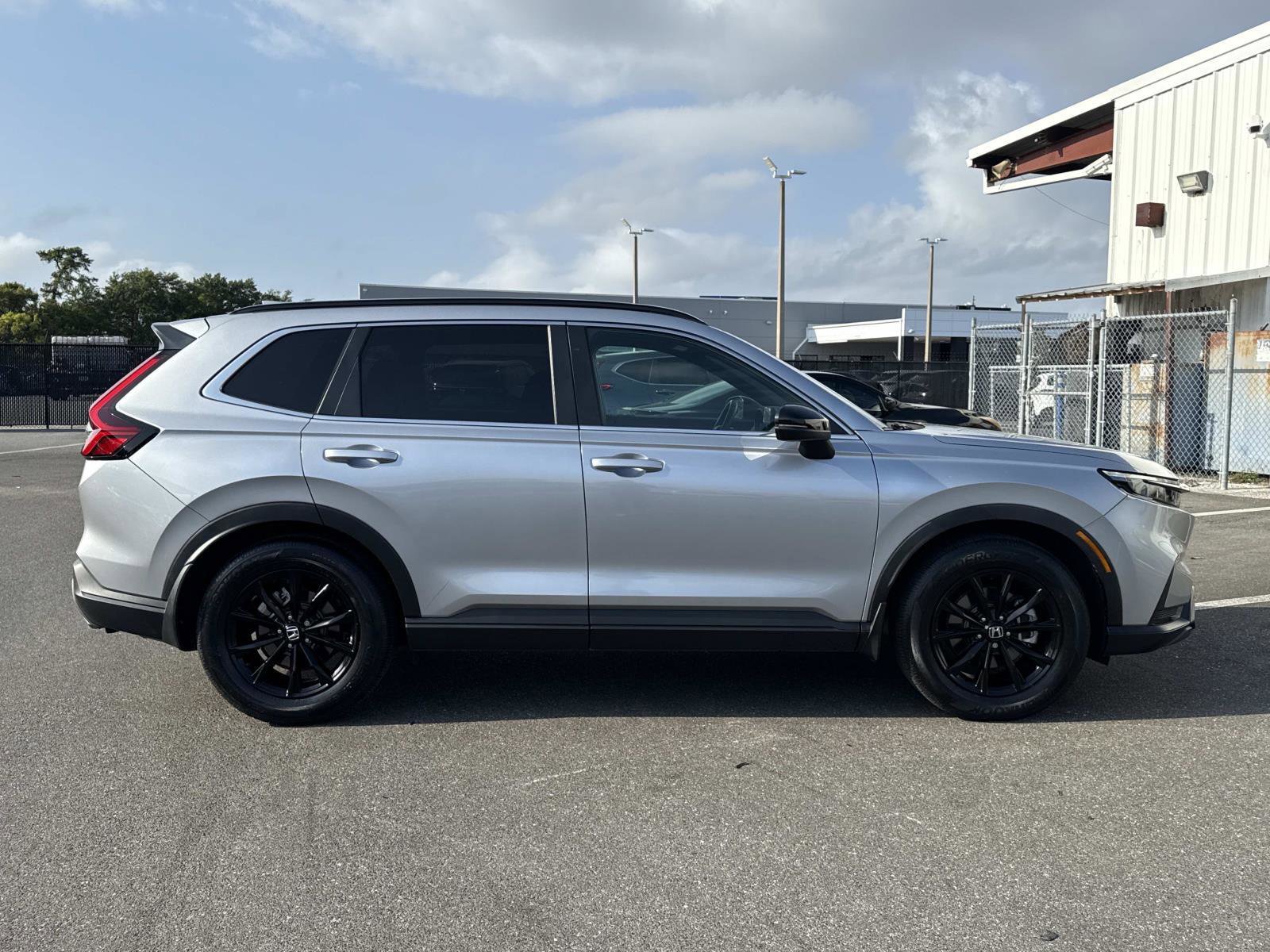 Certified 2023 Honda CR-V Sport image 2