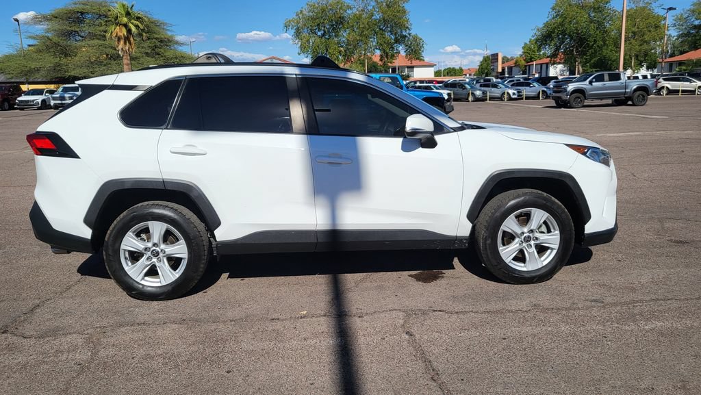 Used 2021 Toyota RAV4 XLE w/ Convenience Package FWD image 12