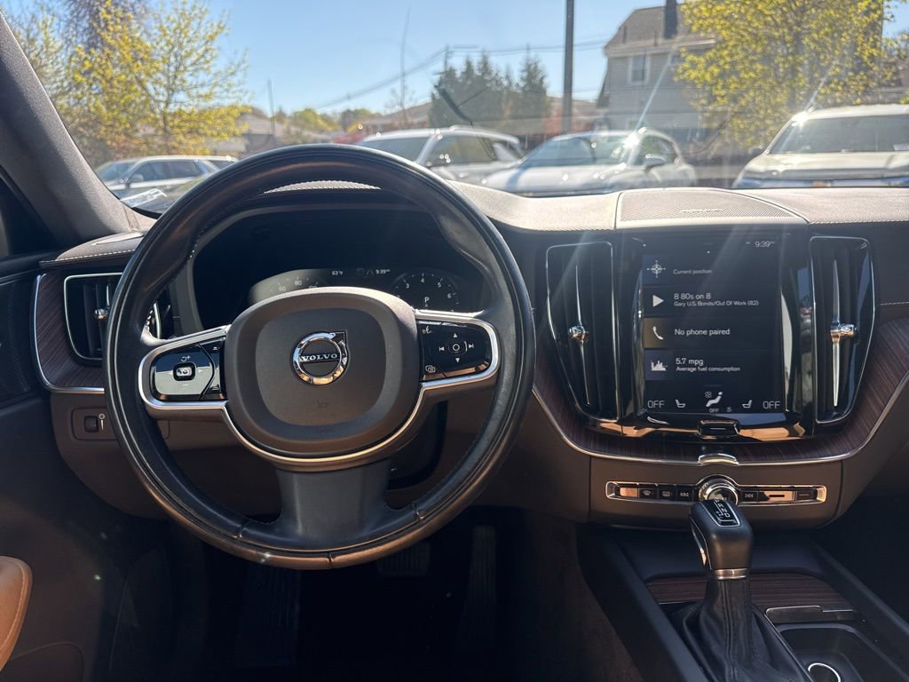 Used 2020 Volvo XC60 T5 Inscription w/ Protection Package Premier AWD/4WD image 24