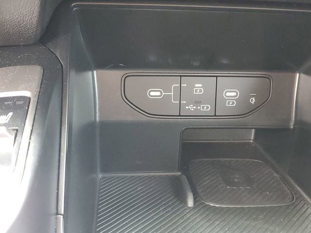 Certified 2024 Kia Sorento S image 26