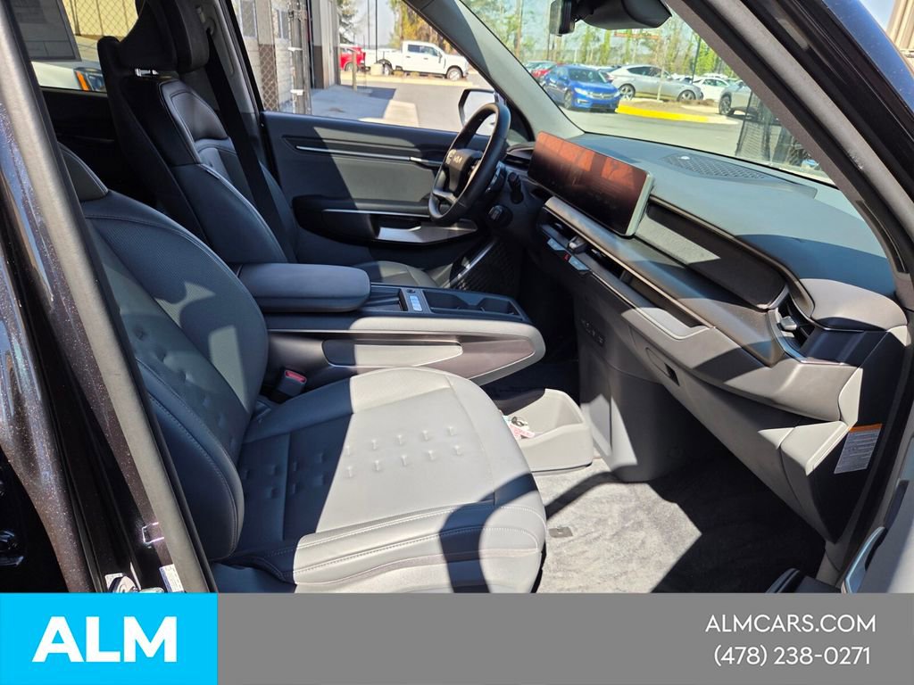 Used 2024 Kia EV9 Wind AWD/4WD image 16