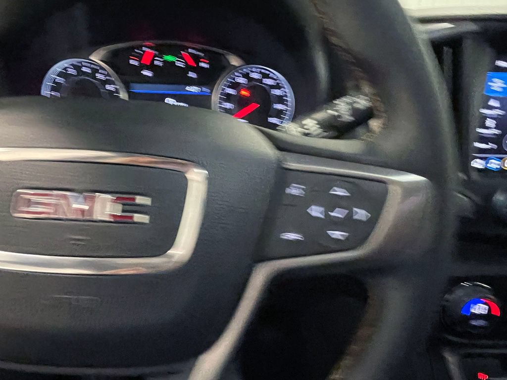 Used 2024 GMC Terrain AT4 AWD/4WD image 28