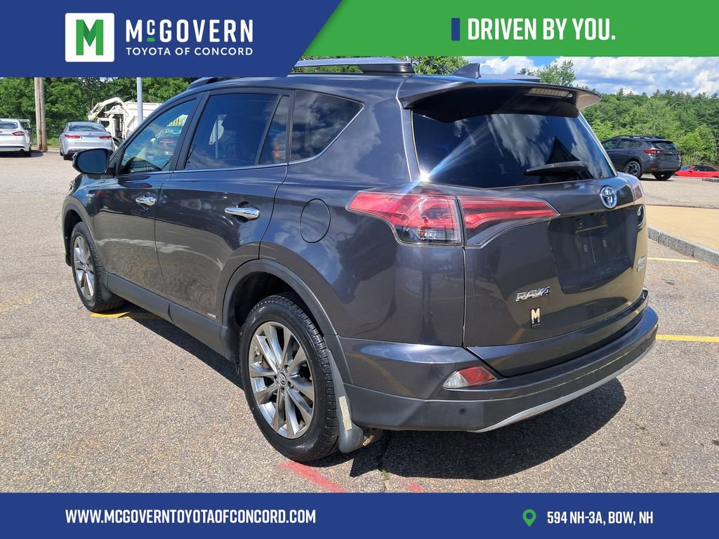Used 2017 Toyota RAV4 Limited w/ Carpet Mat Package AWD/4WD image 3