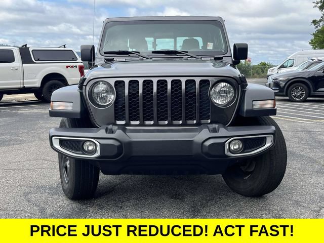Used 2023 Jeep Gladiator Sport AWD/4WD image 9
