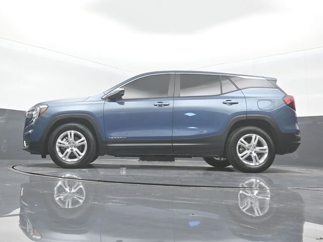 Used 2024 GMC Terrain SLE image 20