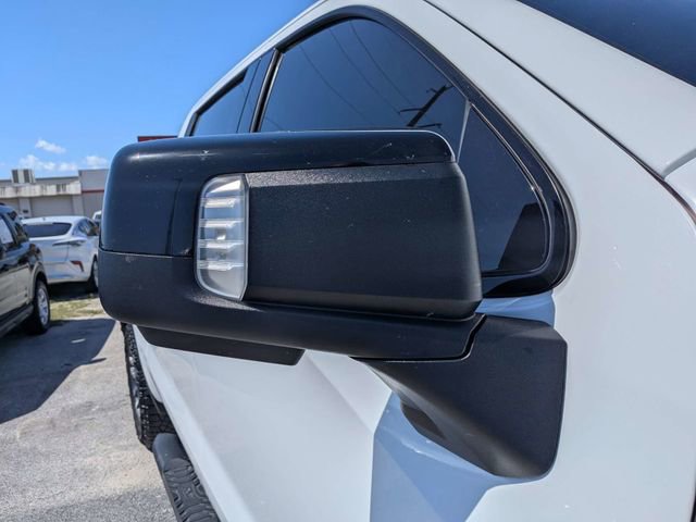 Used 2022 GMC Sierra 1500 AT4 w/ Technology Package AWD/4WD image 11