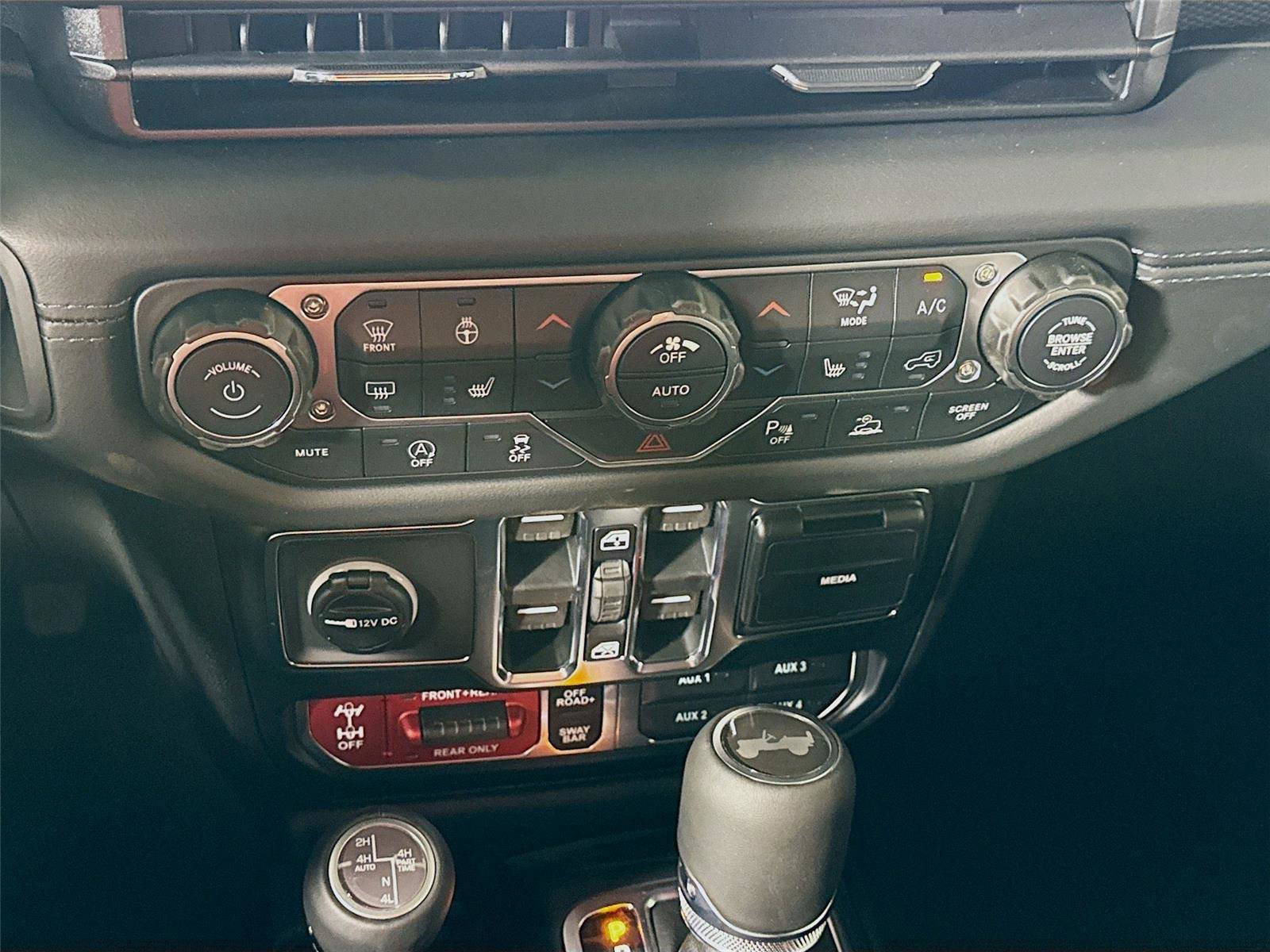 New 2026 Jeep Wrangler Unlimited Rubicon AWD/4WD image 14