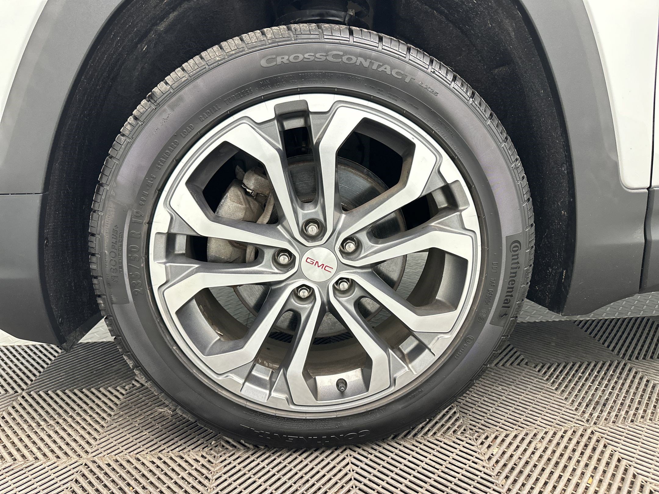 Certified 2019 GMC Terrain SLT AWD/4WD image 11