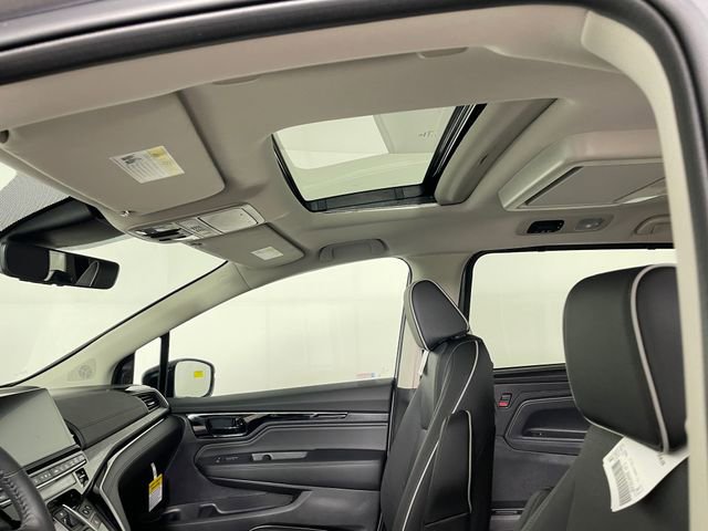 New 2026 Honda Odyssey Elite image 15