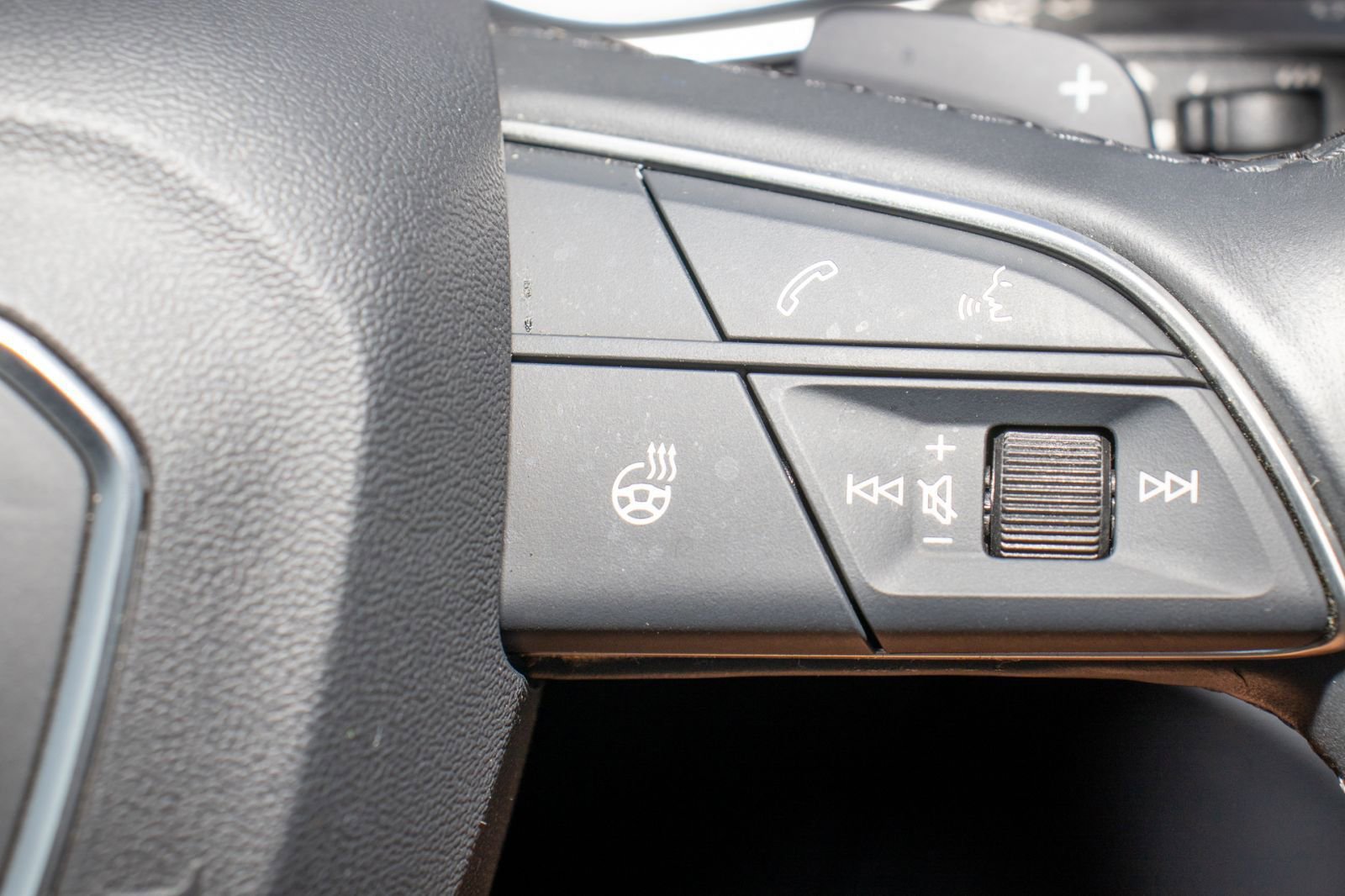 Used 2023 Audi Q5 2.0T Premium w/ Convenience Package image 29