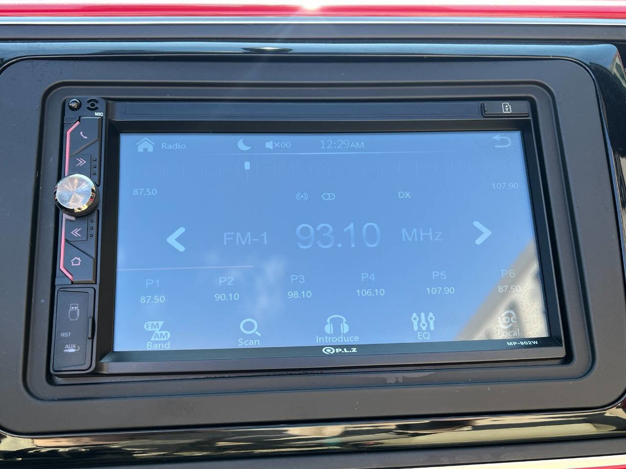 Used 2013 Volkswagen Beetle 2.5 image 12