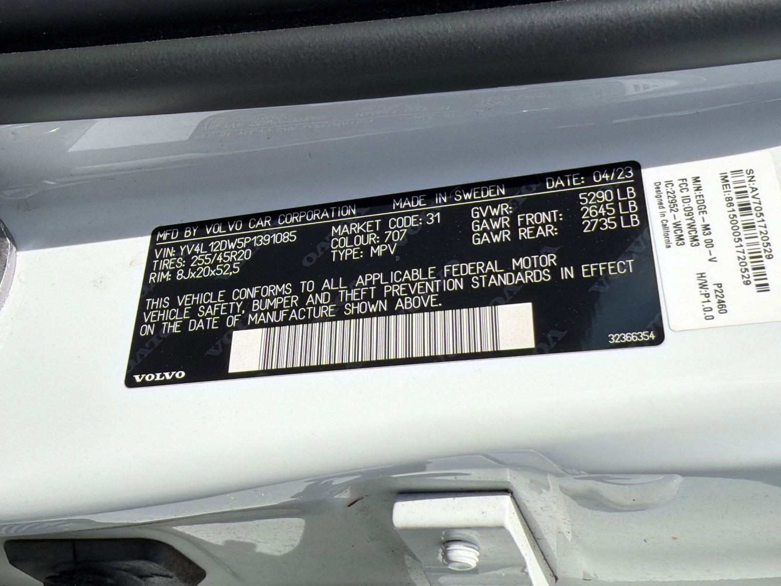Certified 2023 Volvo XC60 B5 Plus w/ Climate Package FWD image 20