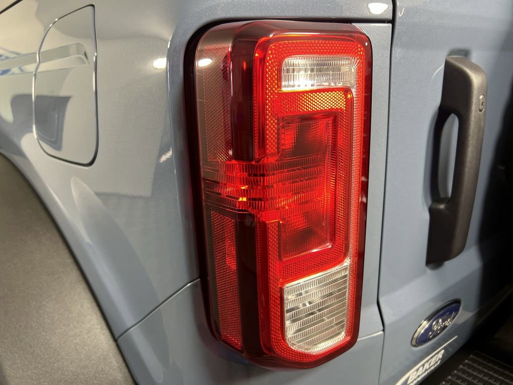 Used 2024 Ford Bronco Black Diamond AWD/4WD image 35