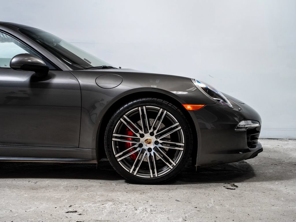 Used 2015 Porsche 911 Carrera 4S AWD/4WD image 12