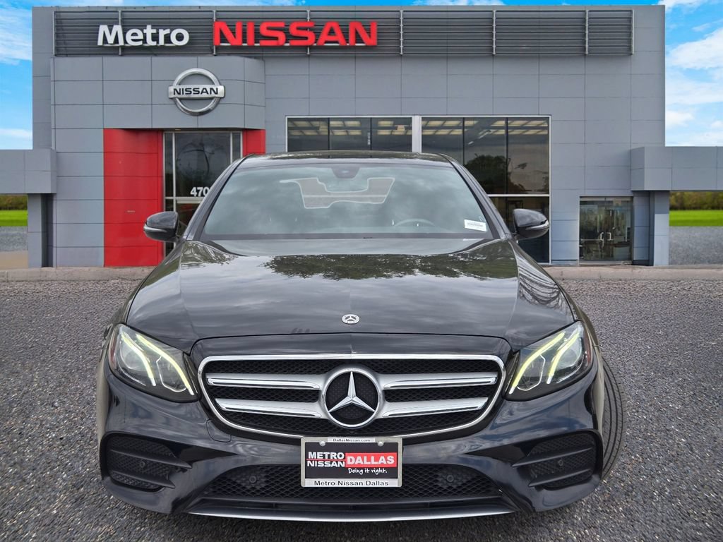Used 2017 Mercedes-Benz E 300 image 2
