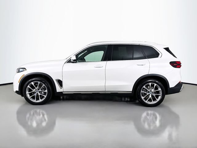 Used 2025 BMW X5 xDrive40i w/ Climate Comfort Package AWD/4WD image 4