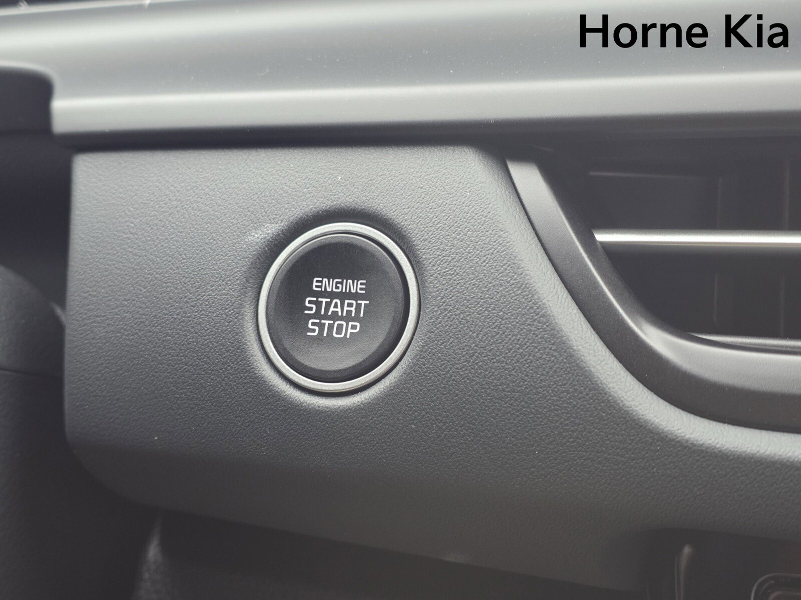 New 2026 Kia Seltos SX image 17