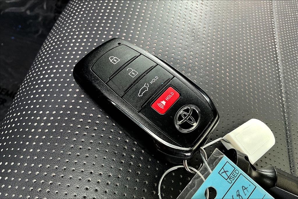 Used 2024 Toyota Sequoia Capstone image 36