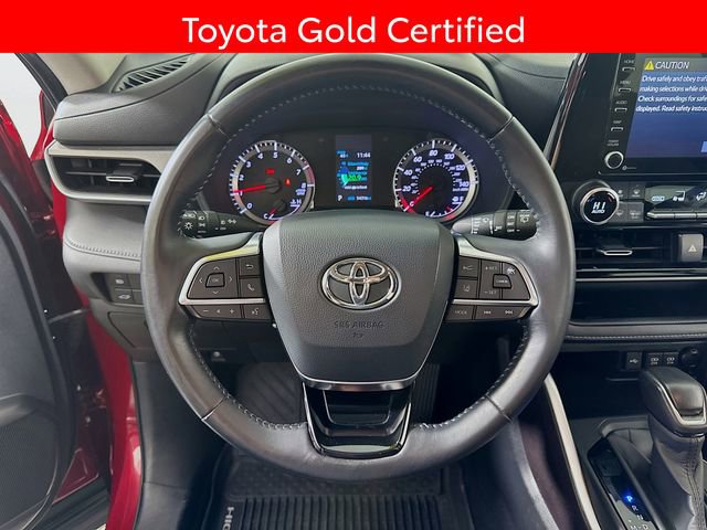 Certified 2020 Toyota Highlander LE image 9