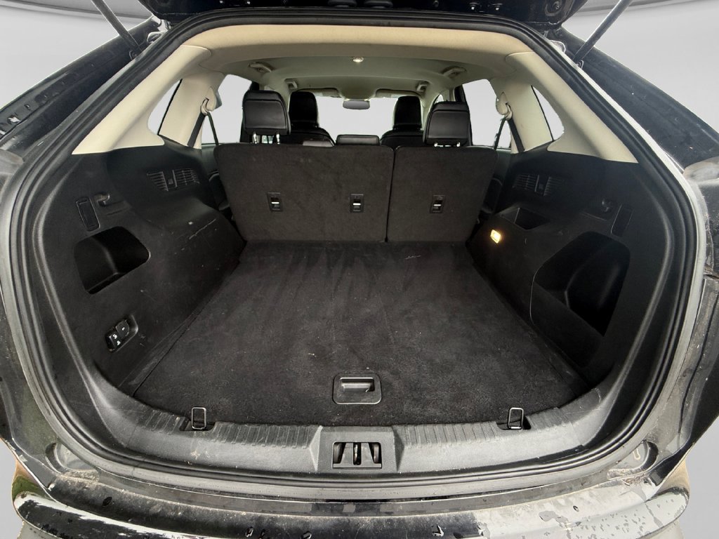 Used 2024 Ford Edge SEL AWD/4WD image 41