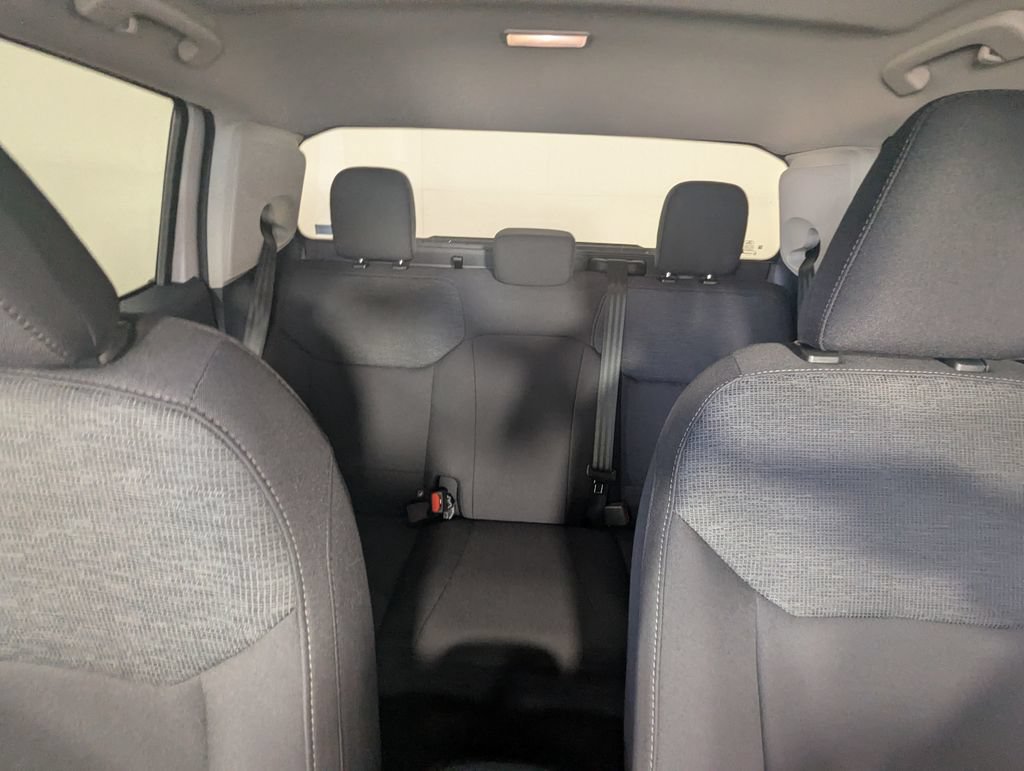 Used 2025 Ford Maverick XL w/ Equipment Group 102A AWD/4WD image 23