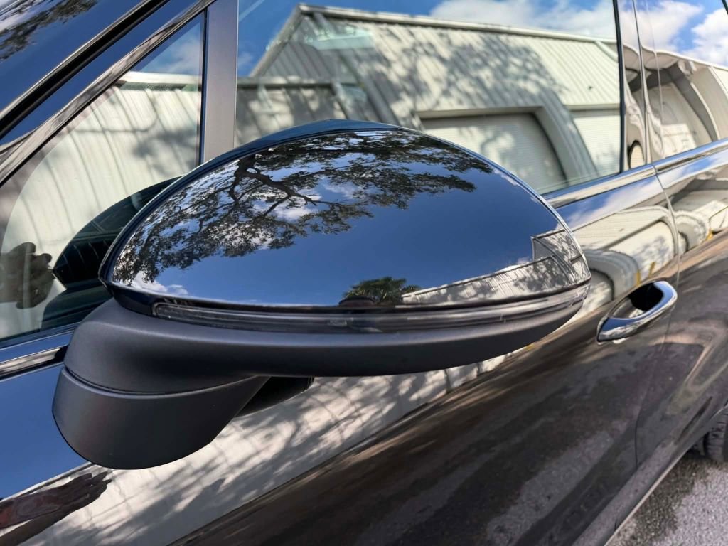 Used 2023 Porsche Cayenne S image 10