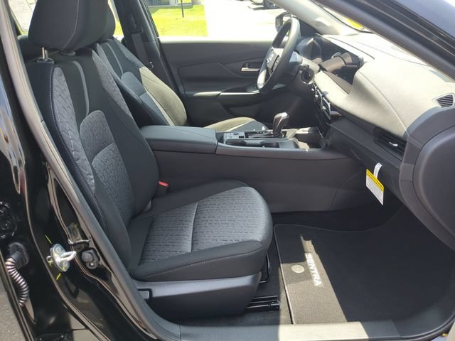 New 2026 Nissan Sentra SV w/ Floor Mat Package FWD image 31