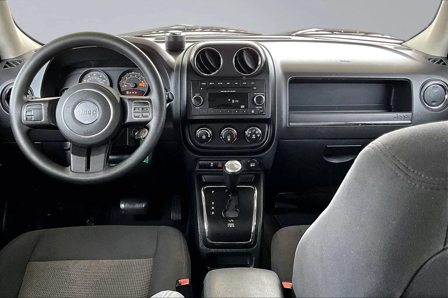 Used 2014 Jeep Patriot Sport w/ Southwest Package FWD image 7