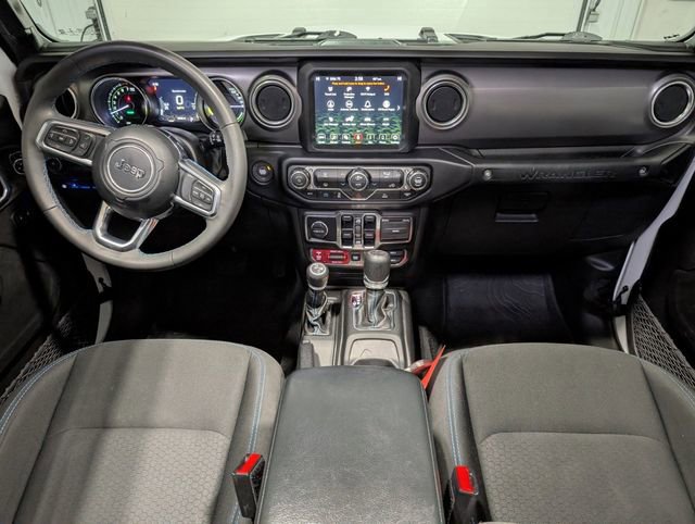 Used 2023 Jeep Wrangler Unlimited Rubicon 4xe AWD/4WD image 12