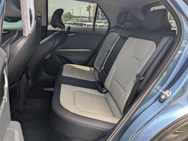 Certified 2025 Kia Niro SX Touring FWD image 12