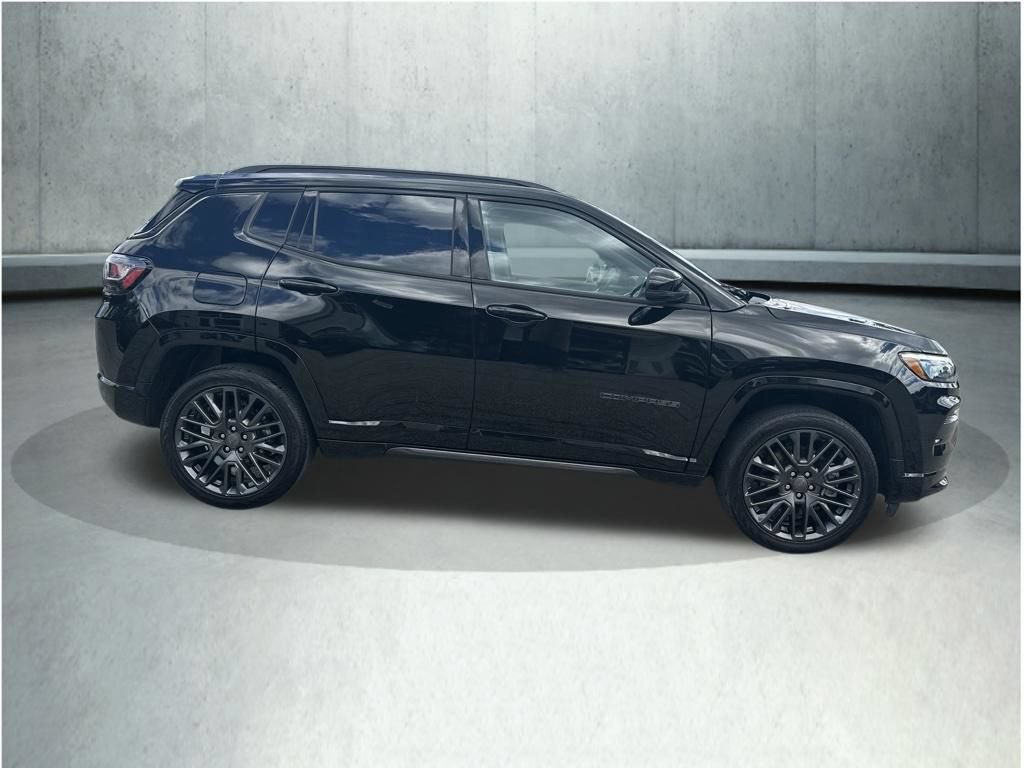 Used 2024 Jeep Compass Limited w/ High Altitude Package AWD/4WD image 8