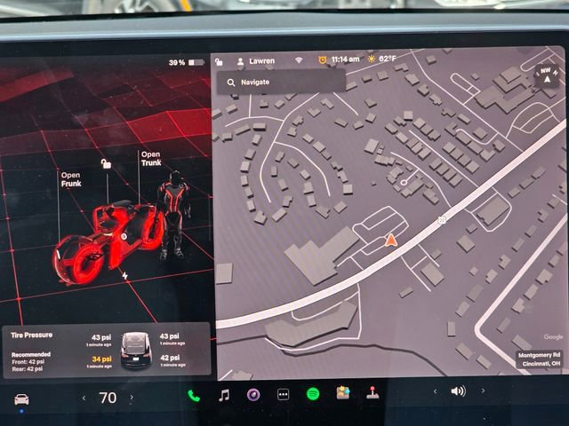 Used 2024 Tesla Model Y Performance image 34