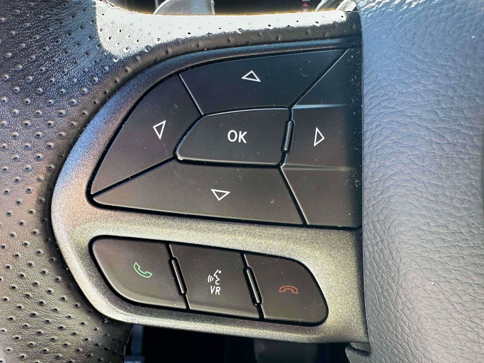 Used 2023 Dodge Durango GT AWD/4WD image 19