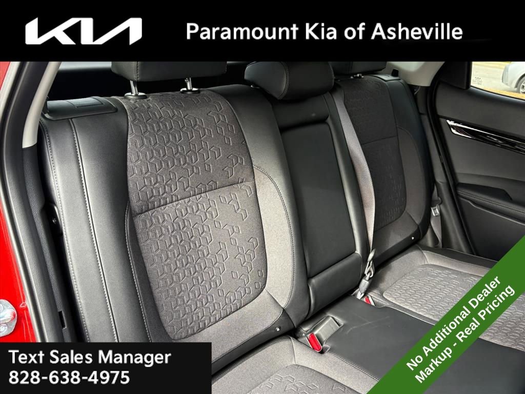 New 2026 Kia Seltos S image 21
