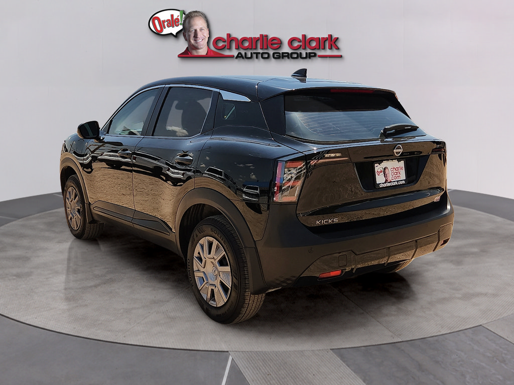 Used 2026 Nissan Kicks S FWD image 3