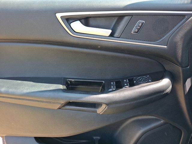 Used 2020 Ford Edge SEL w/ Convenience Package AWD/4WD image 11
