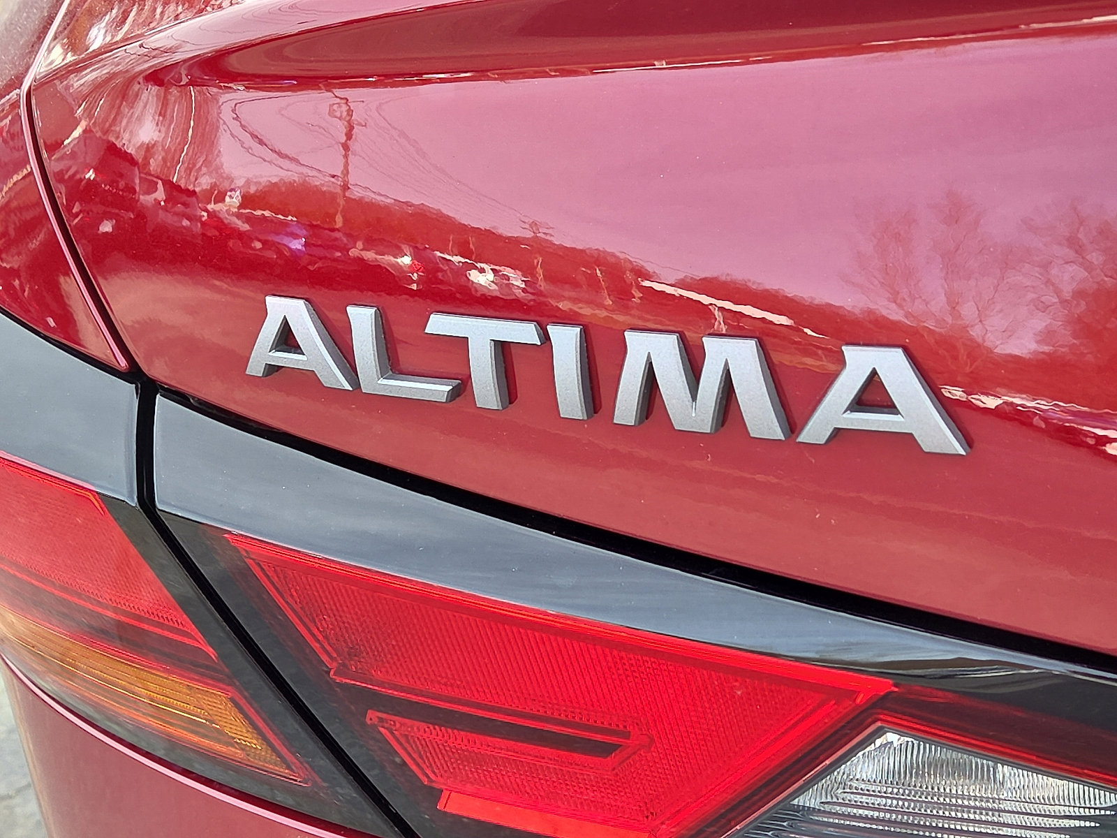 Used 2024 Nissan Altima 2.5 SV w/ SV Premium Package image 30