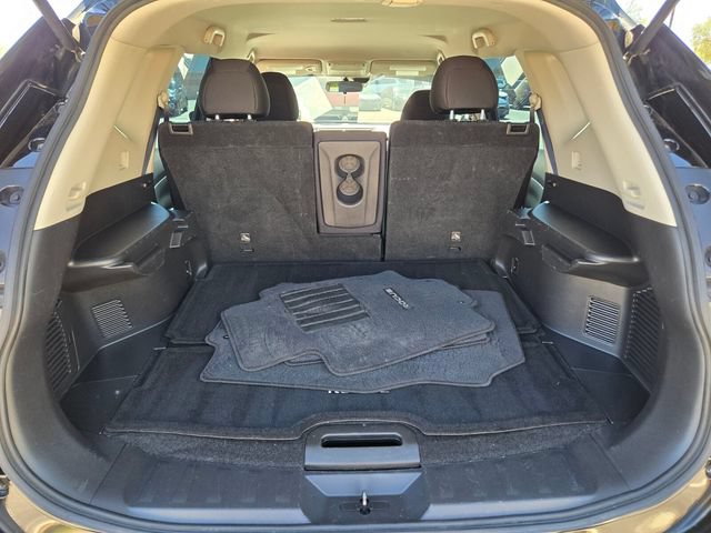 Used 2019 Nissan Rogue S FWD image 20