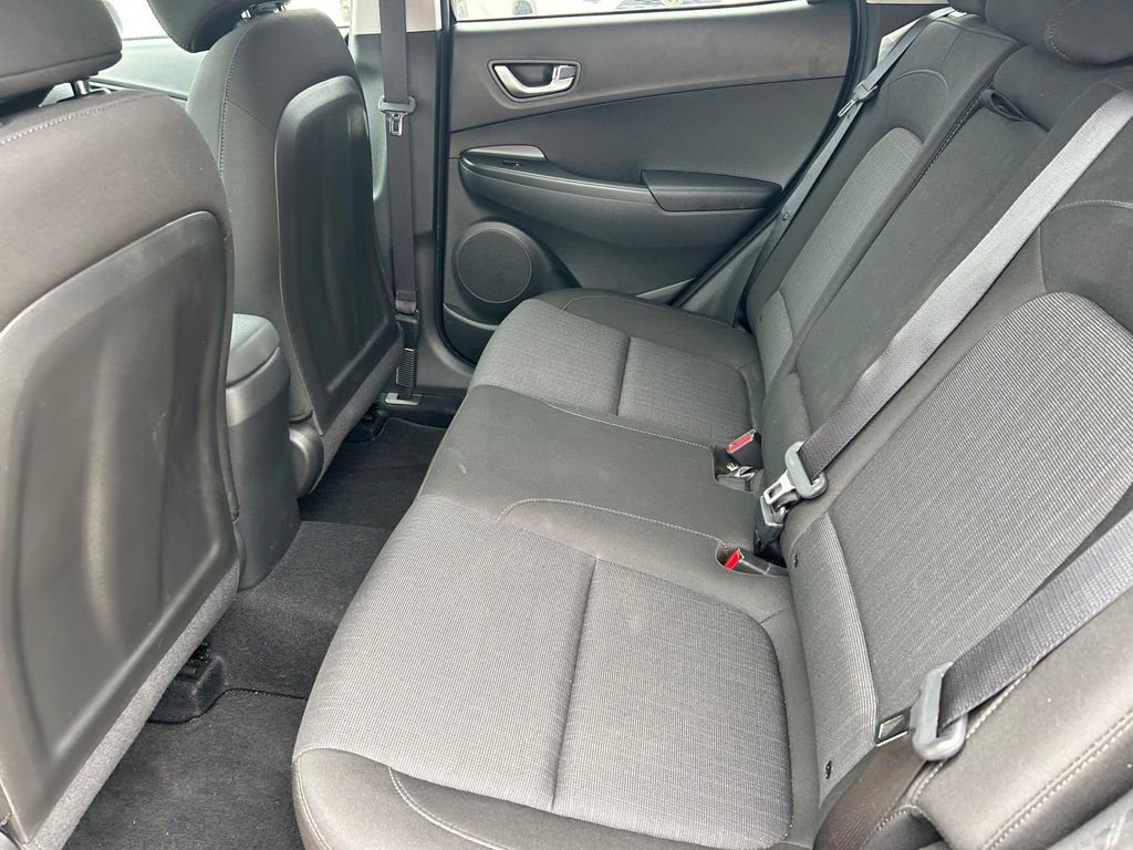 Used 2022 Hyundai Kona SEL w/ Convenience Package FWD image 15