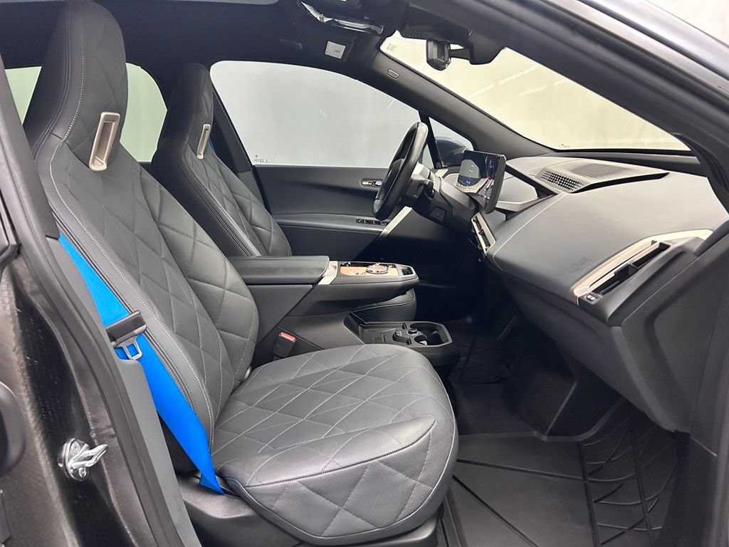 Used 2024 BMW iX M60 AWD/4WD image 17