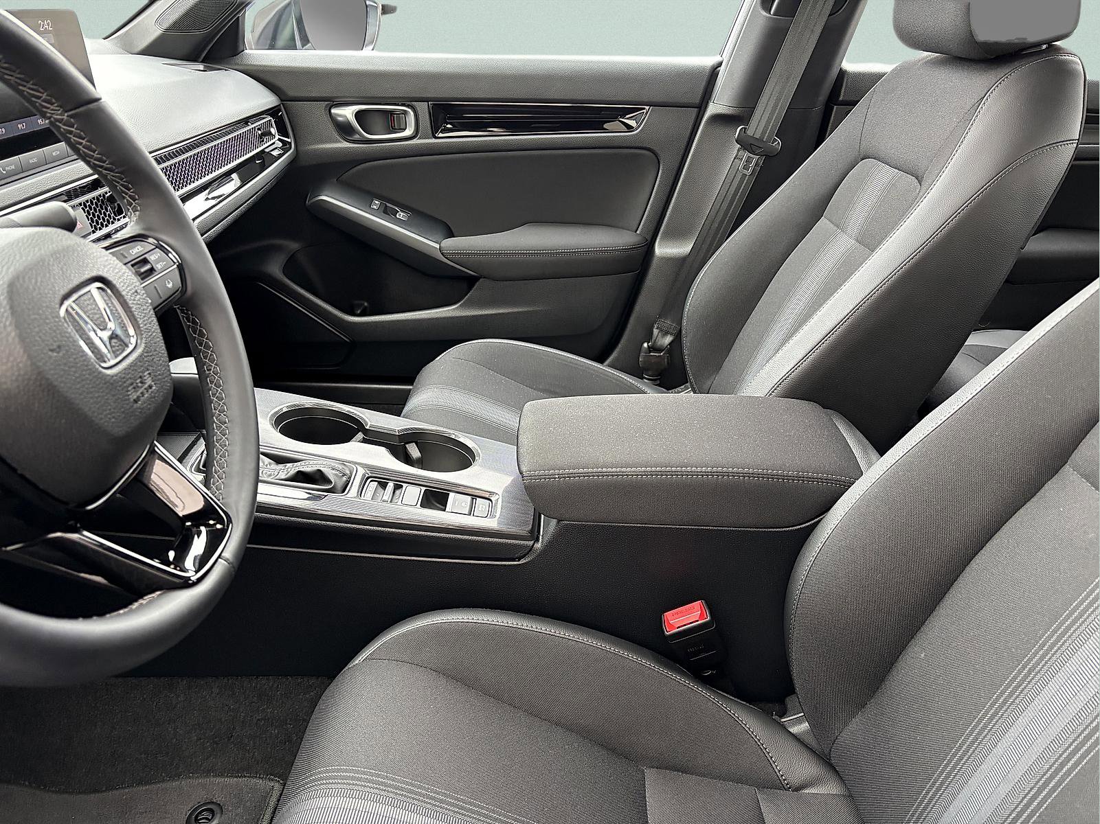 Certified 2025 Honda Civic Sport image 13