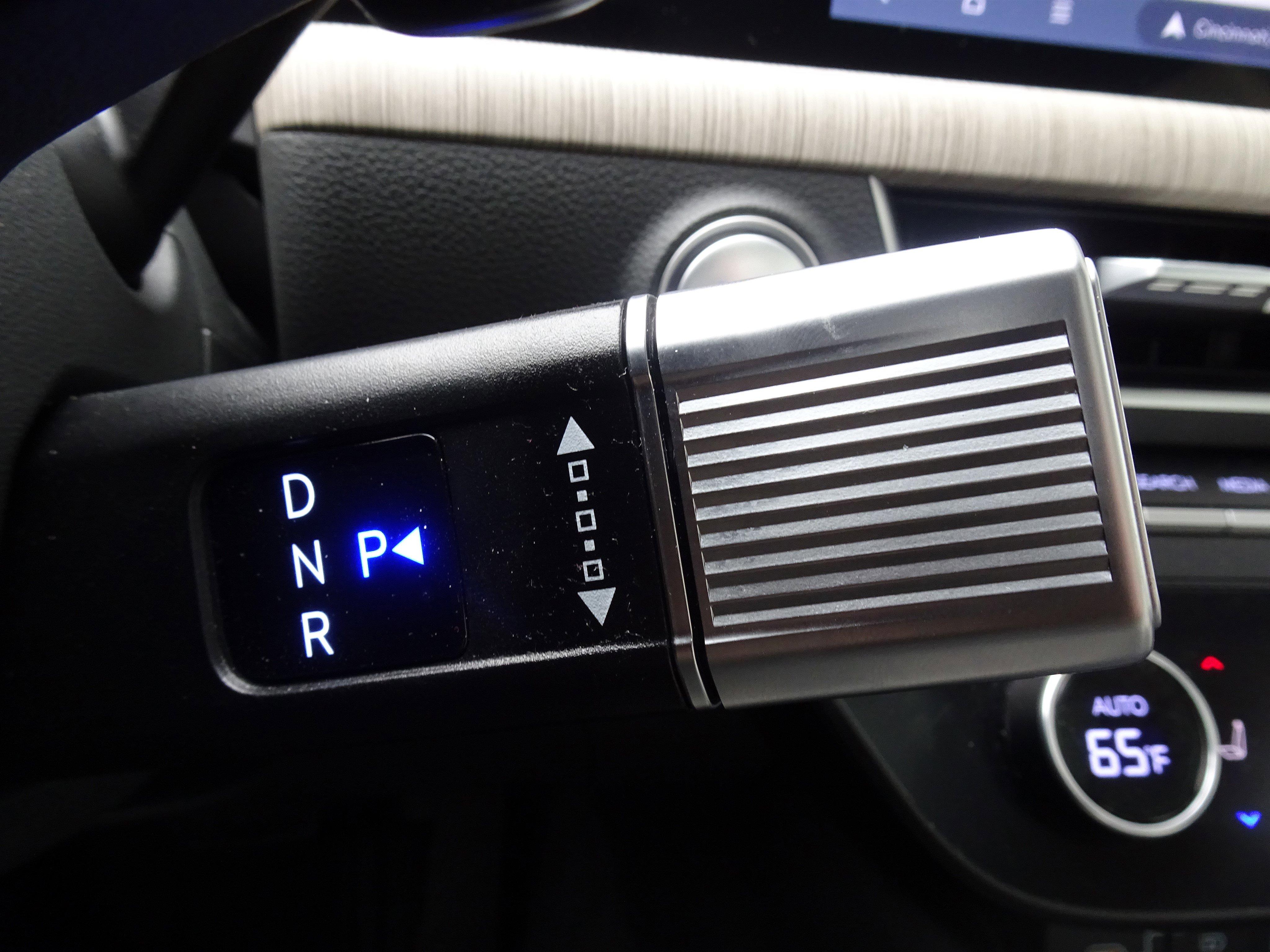 Used 2024 Hyundai Sonata Limited image 21