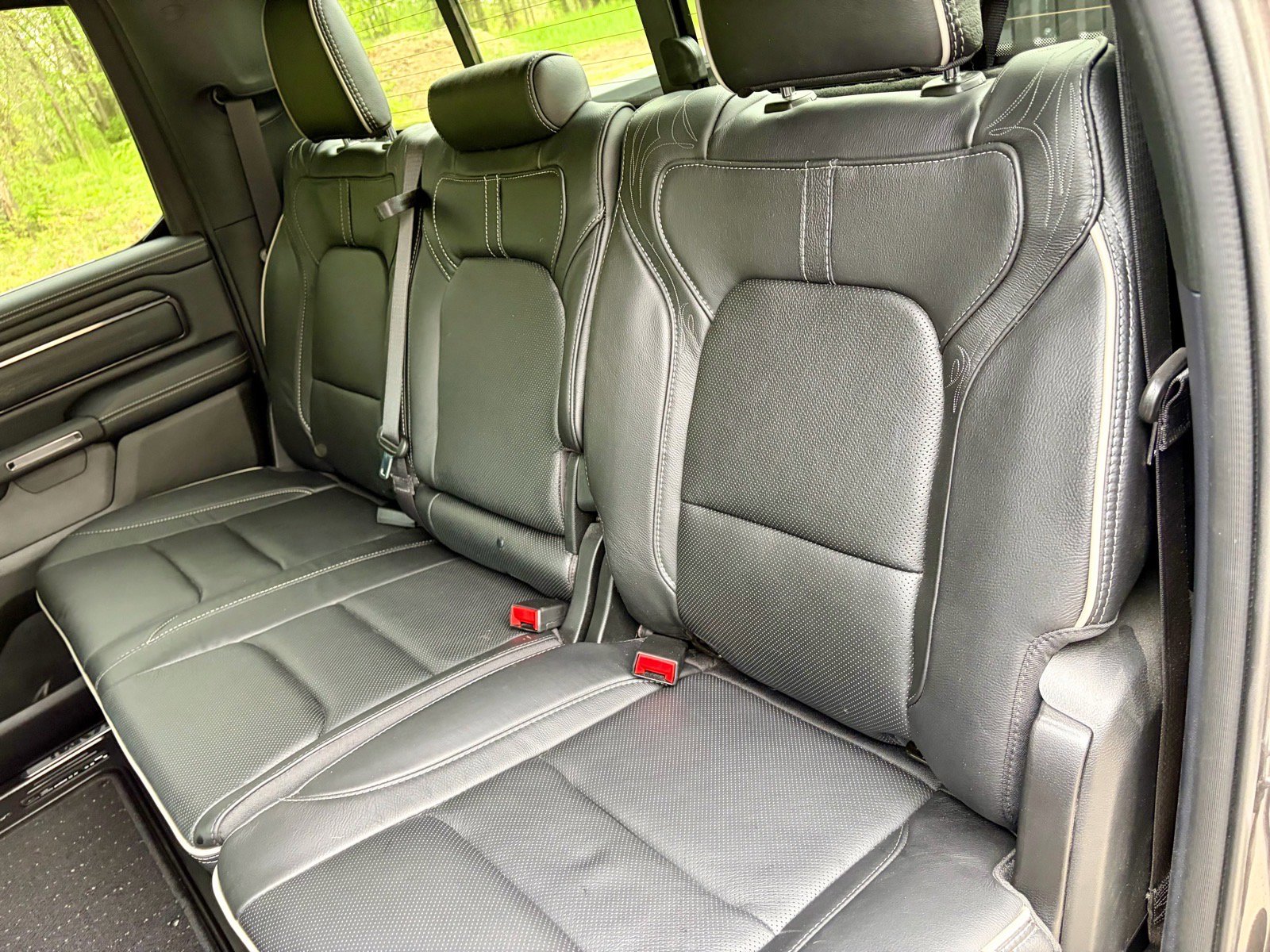 Used 2024 RAM 1500 Limited image 15