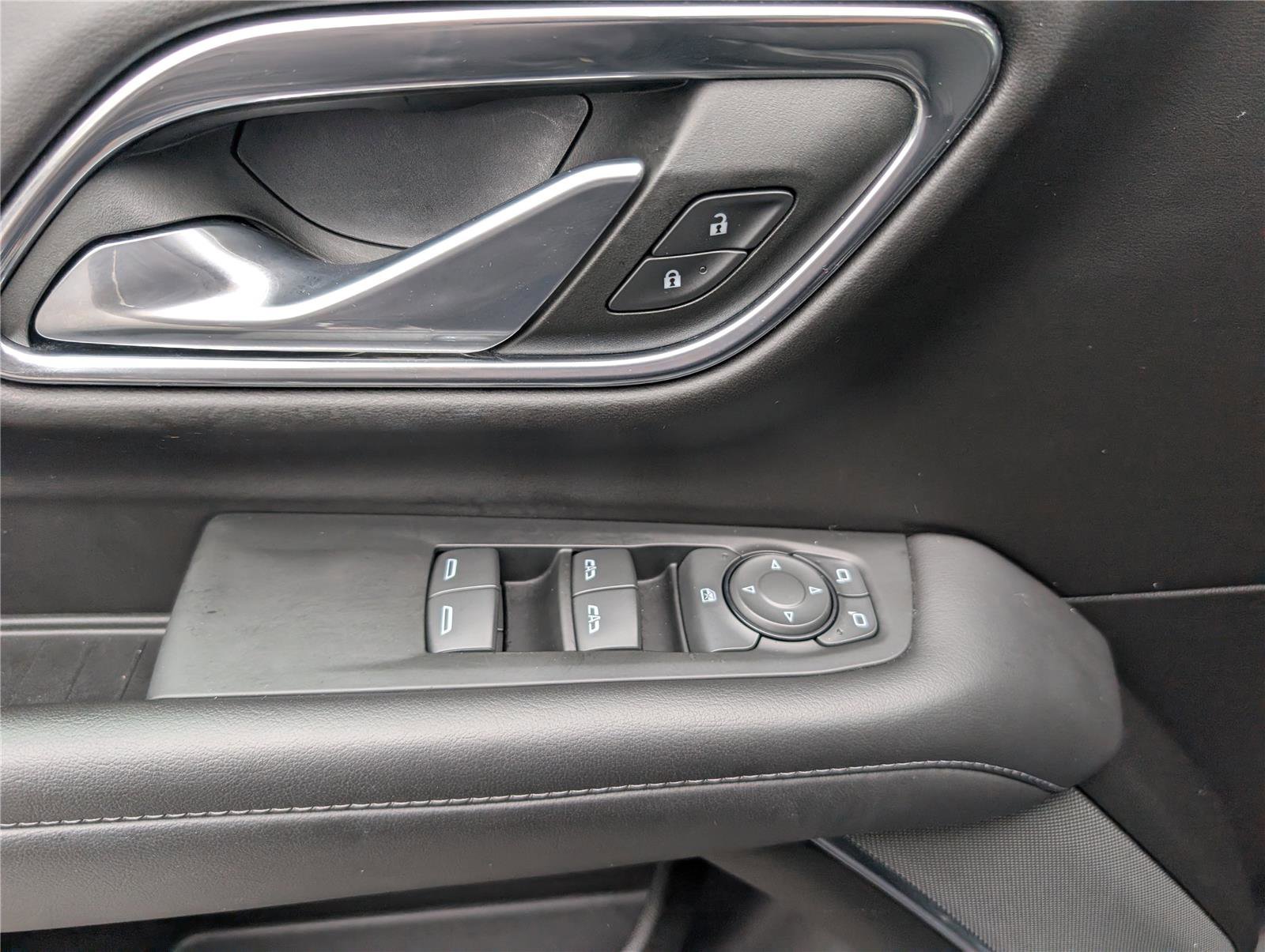 Used 2023 Chevrolet Tahoe LS image 19