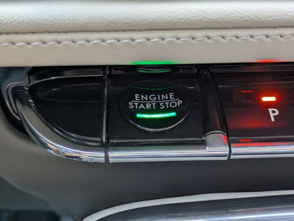 Used 2022 Lincoln Nautilus AWD w/ Premium Package image 34