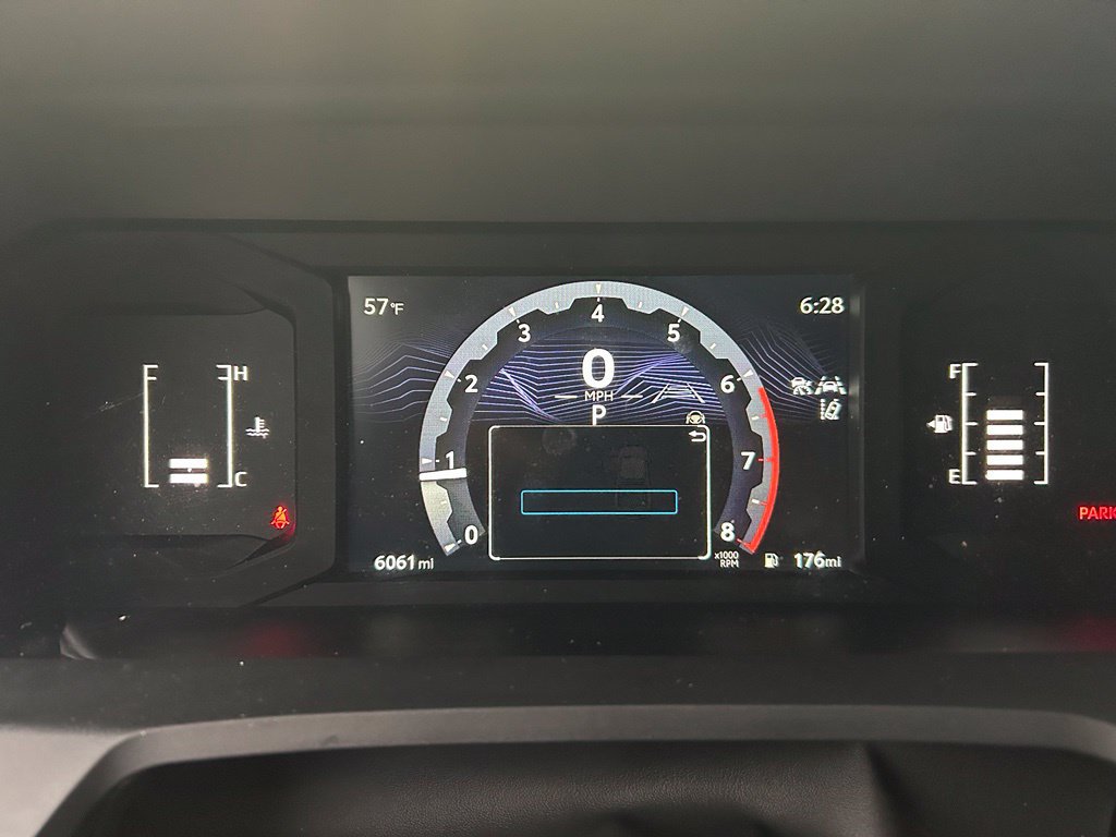 Used 2025 Toyota Tacoma SR5 AWD/4WD image 14