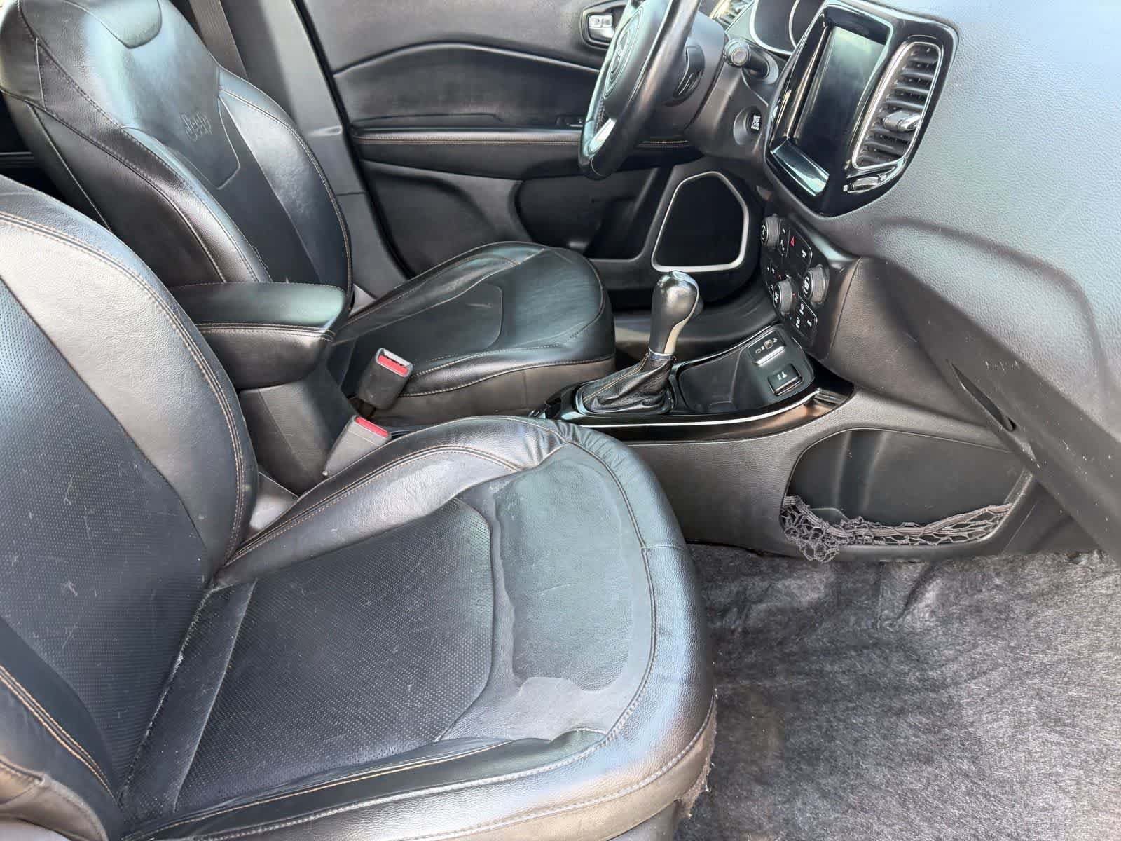 Used 2018 Jeep Compass Limited w/ Navigation Group FWD image 13